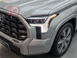 Toyota Sequoia